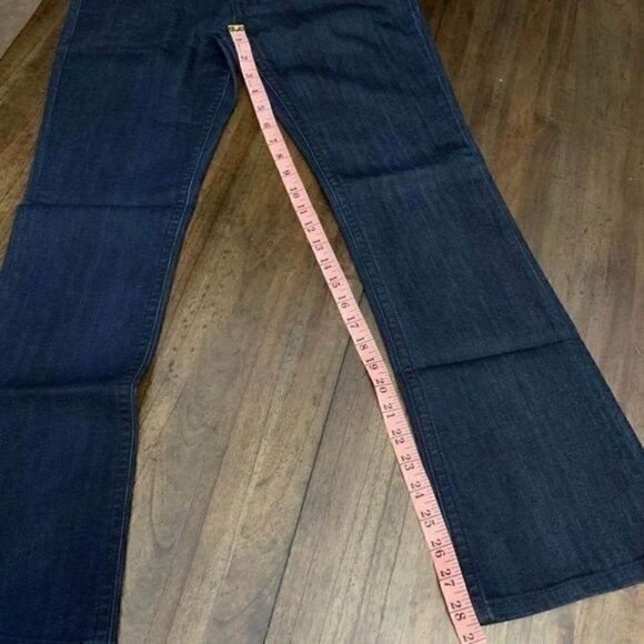 Buffalo Women’s Jeans    - Picture 10 of 13
